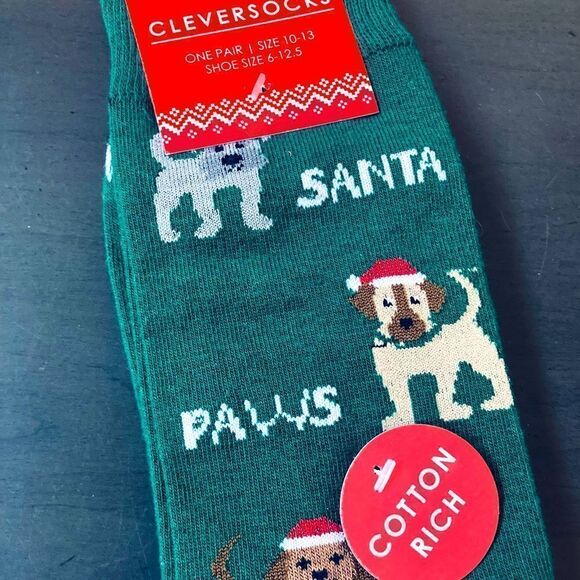 NWT Santa Paws Dog Print Christmas Fun Socks - Picture 1 of 2